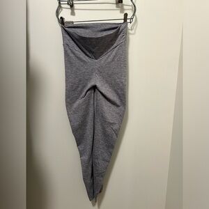 small gray tahira leggings!